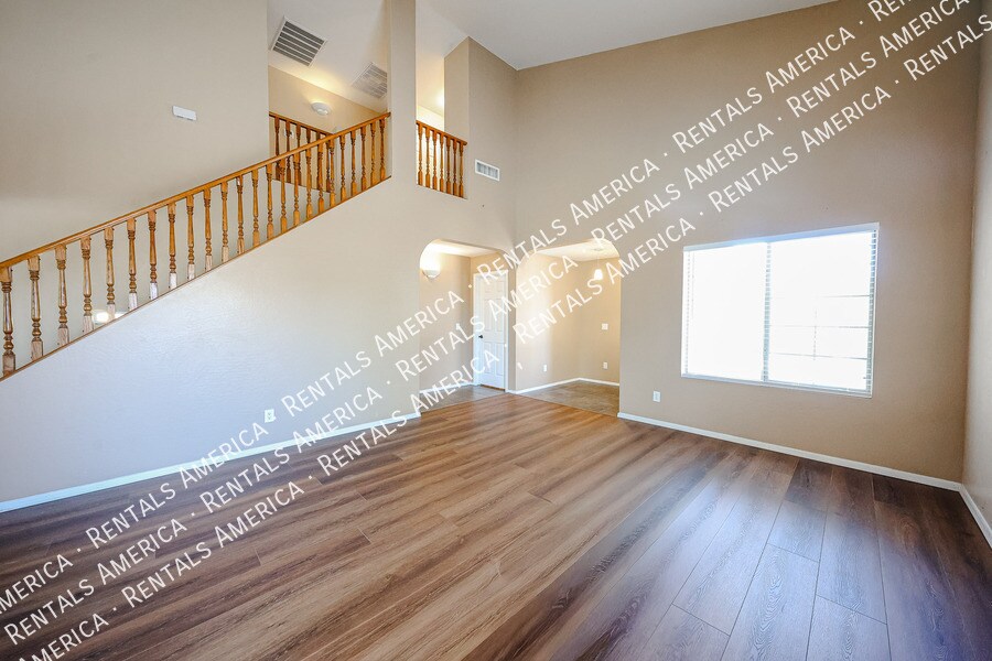Building Photo - 23808 N Tayrien Ln