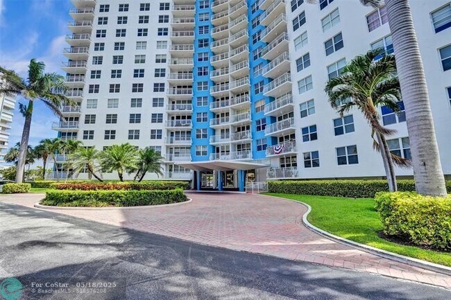 Building Photo - 301 N Ocean Blvd