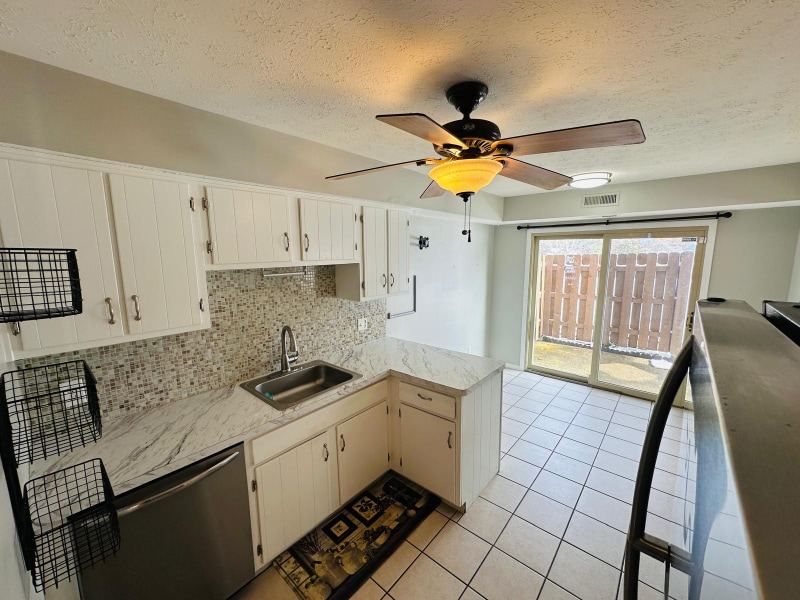 Building Photo - 1291 Jester Ct