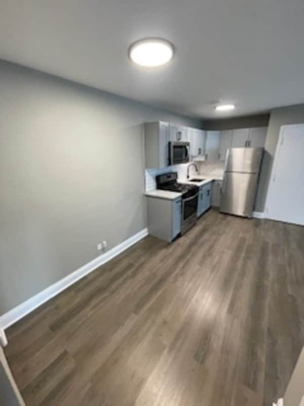 Building Photo - 1 N Dryden Pl