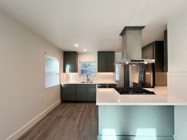 Building Photo - Yajome, 2100-2118*