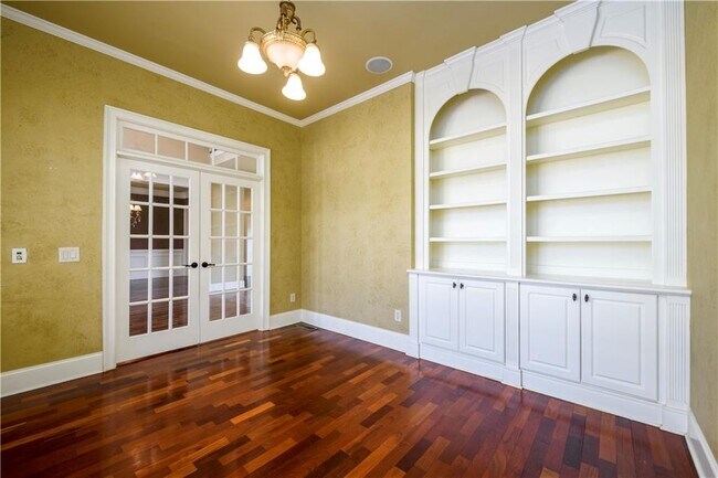 Building Photo - 2770 Shumard Oak Dr