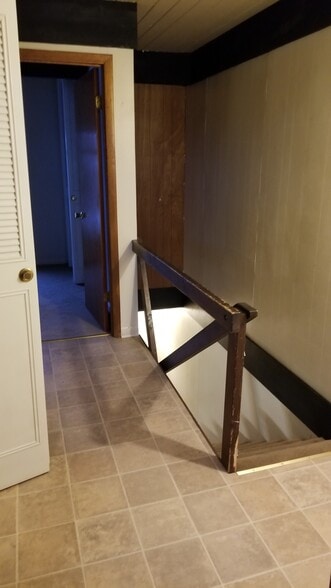 Building Photo - 2772 University Ave