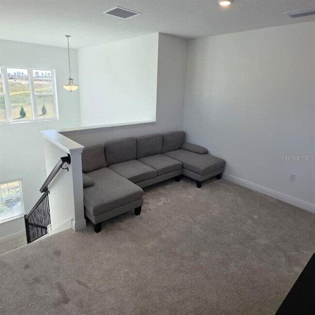 Building Photo - 2068 Asher Ave