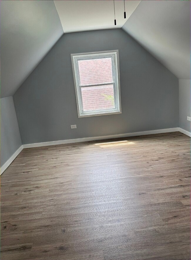 Building Photo - 292 Paxton Ave