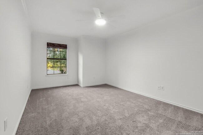Building Photo - 111 Westwood Way