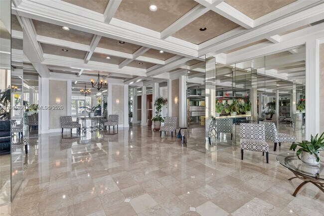 Building Photo - 1410 S Ocean Dr