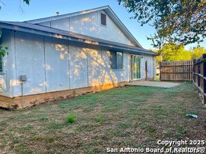 Building Photo - 8806 Meadow Range St
