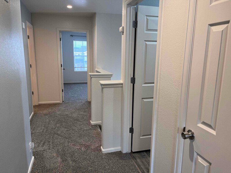 Building Photo - 1888 Reilly Grove