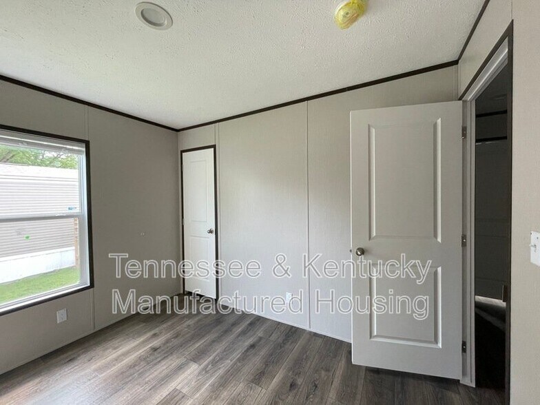 Building Photo - 106 Cumberland Ln