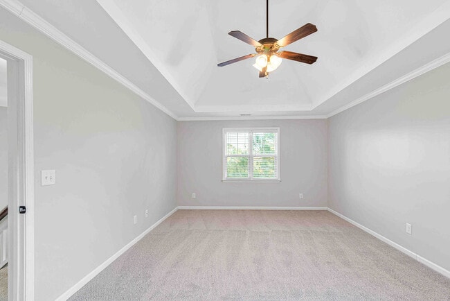 Building Photo - 601 Winfall Dr