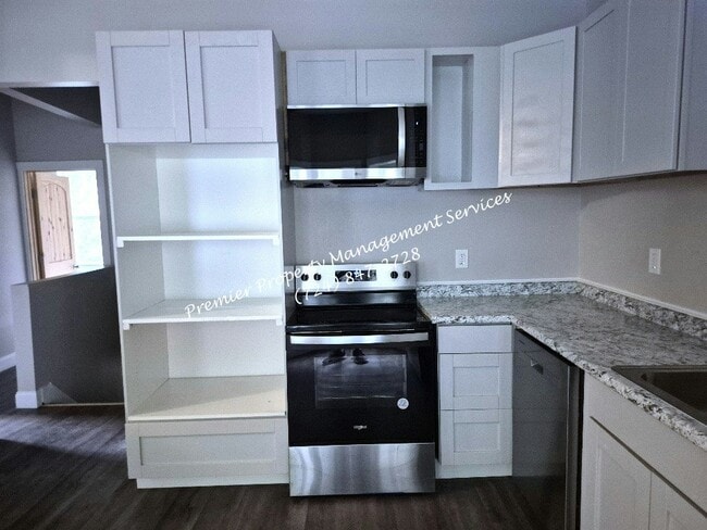 Building Photo - 3304 42nd St