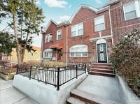 Building Photo - 40-18 50th Ave