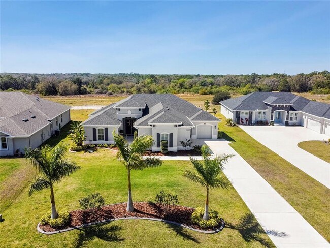 Building Photo - 5226 Lake Venice Dr