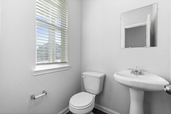 Building Photo - 13357 Burbot Dr