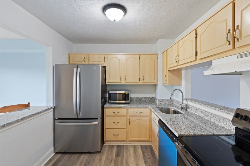 Building Photo - 4920 S Tupelo Turn