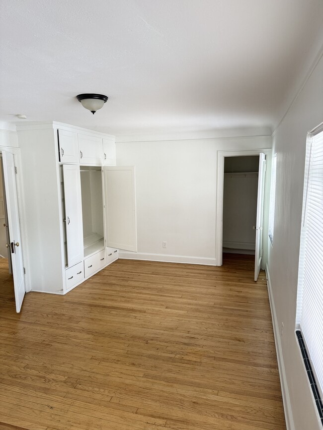 Building Photo - 17612 Prairie St