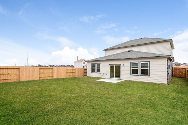 Building Photo - 27210 Clear Breeze Dr