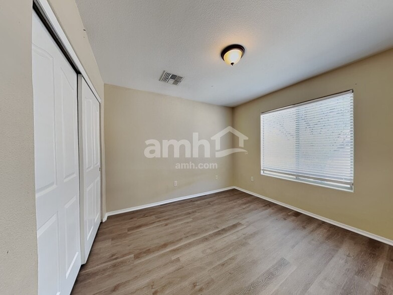 Building Photo - 13146 E Mineta Ridge Dr