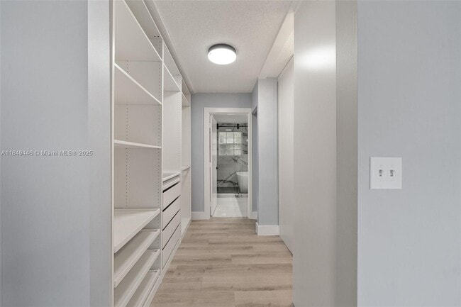 Building Photo - 7835 Rockport Cir