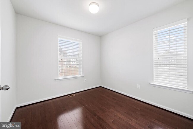 Building Photo - 7316 Elkridge Crossing Way