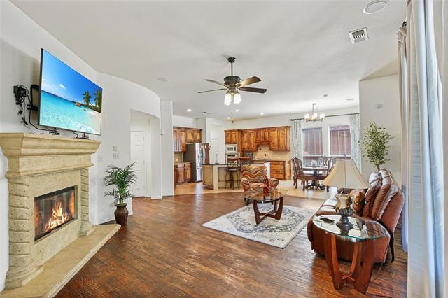 Building Photo - 9823 Carriage Hill Ln