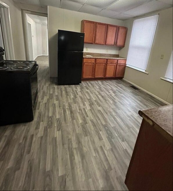 Building Photo - 2429 2nd Ave