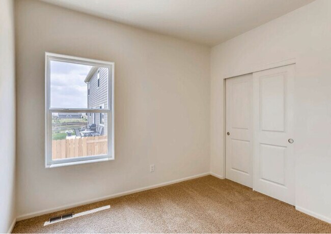 Building Photo - 7376 Blue River Ave