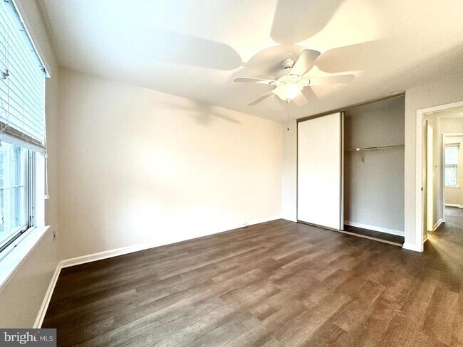 Building Photo - 5700 Medallion Ct