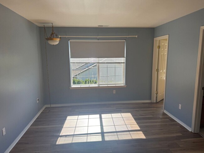 Building Photo - Mount Vernon 3 bedroom with large bonus room