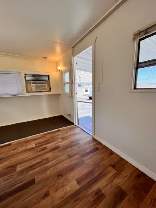 Building Photo - 15012 Lemoli Ave