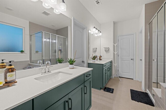 Building Photo - 2604 Acoma Ln