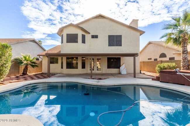 Building Photo - 4334 W Behrend Dr