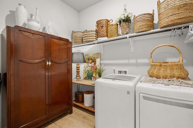 Building Photo - 147 Epoch Dr