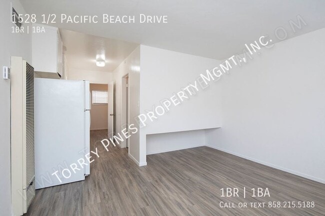 Building Photo - 1528 1/2 Pacific Beach Drive-