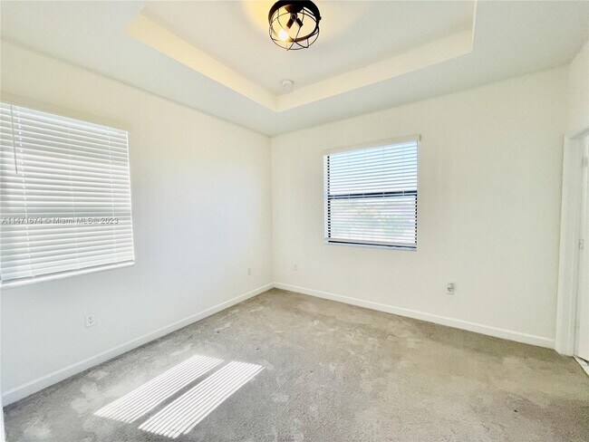 Building Photo - 18090 SW 147th Ct