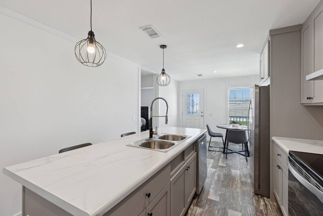 Building Photo - 145 Corbans Wy