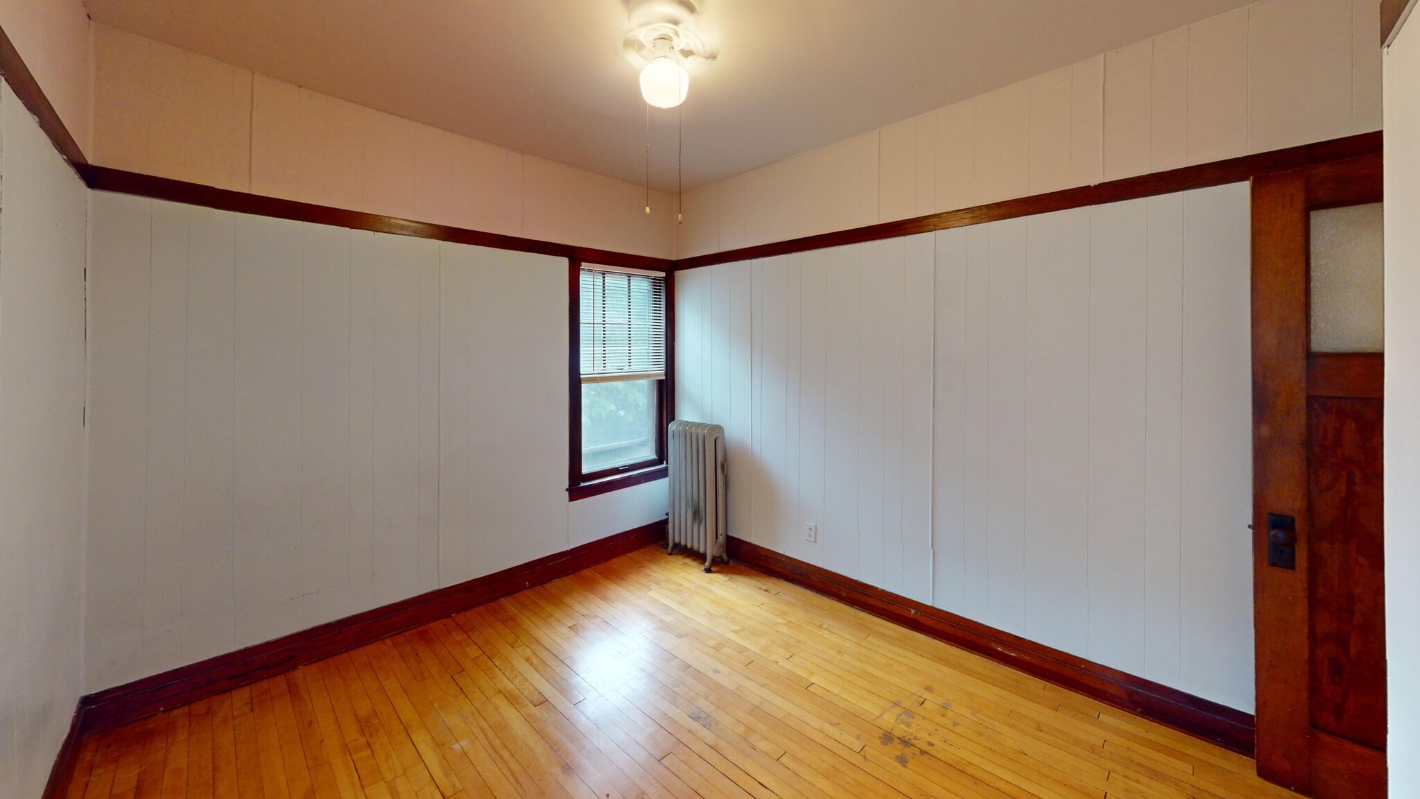 Building Photo - 1806 Kendall Ave