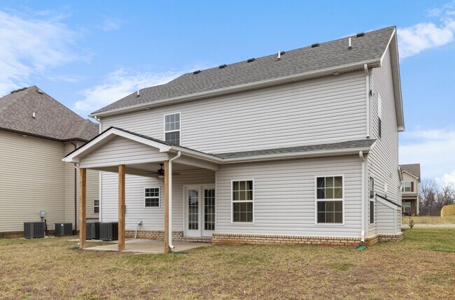 Building Photo - 1629 Kestrel Dr