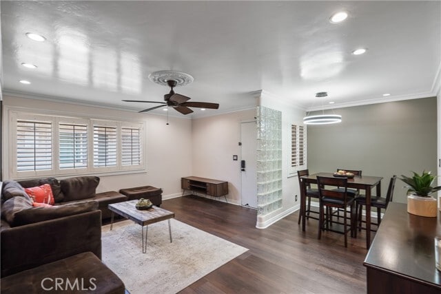 Building Photo - 4633 Marine Ave