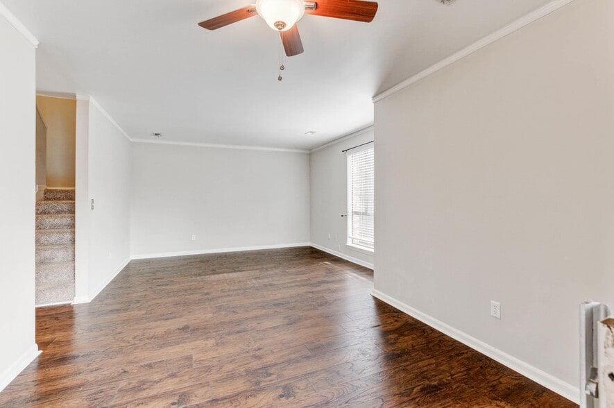 Building Photo - 4372 Great Oak Dr