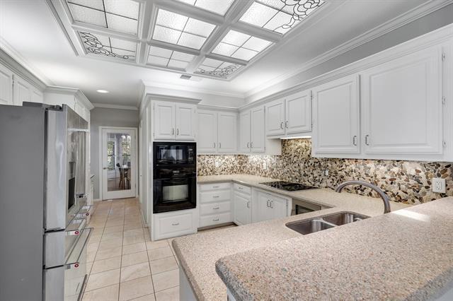 Building Photo - 14773 Bedivere Ct