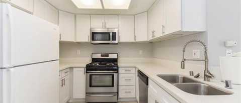 Building Photo - 26825 Park Terrace Ln