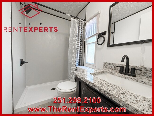 Building Photo - 6360 Mauvilla Dr W