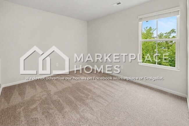 Building Photo - 4145 Hudson Ct SW