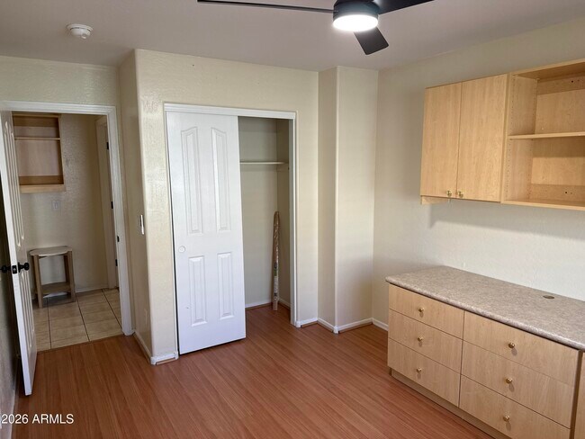 Building Photo - 9630 W Reno View Dr