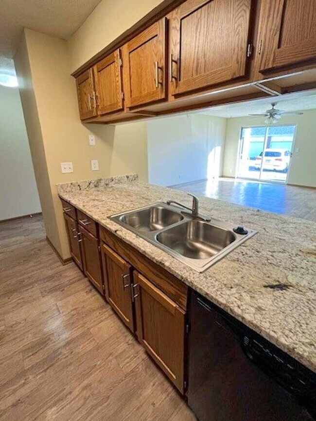 Floorplan - Pine Lake Heights Apartments