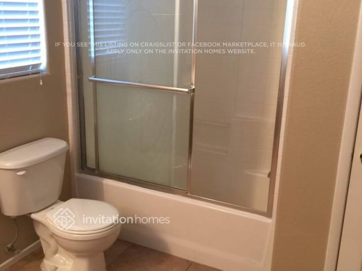 Building Photo - 11643 Autunno St