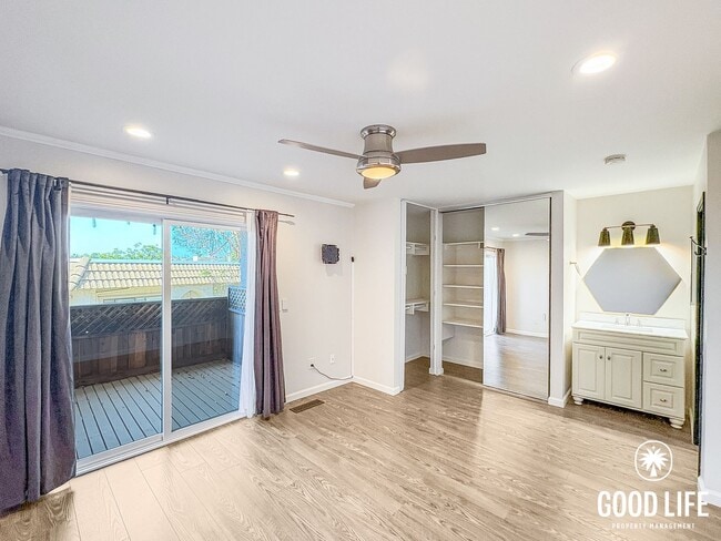 Building Photo - SD: 2BD/2.5BA Condo in Carlsbad with Community Pool, Two Balconies & Assigned Parking