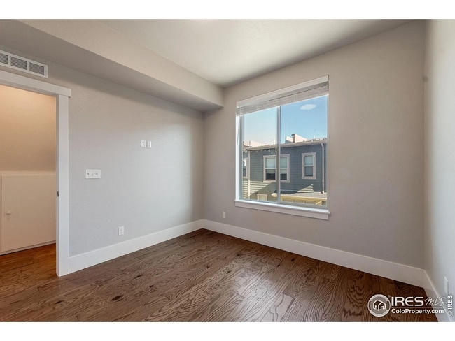 Building Photo - Modern Downtown Superior 2BR, 3BA Townhouse with Rooftop Deck & Mountain Views – 15 Mins to Boulder!